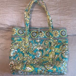 Vera Bradley *Retired* Peacock tote